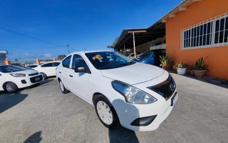 Nissan Versa  '2020