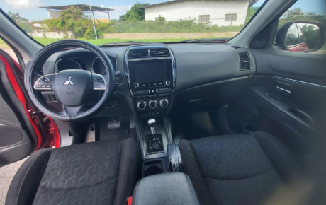 Mitsubishi Outlander  '2020