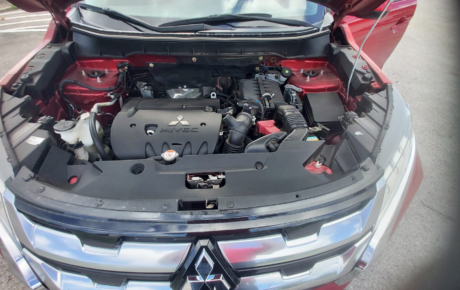 Mitsubishi Outlander  '2020