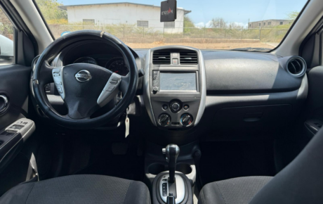 Nissan Versa  '2018