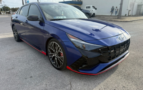 Hyundai Elantra GT  '2022